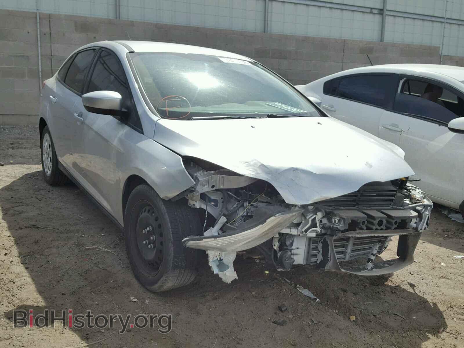 Photo 1FAHP3F22CL456163 - FORD FOCUS 2012