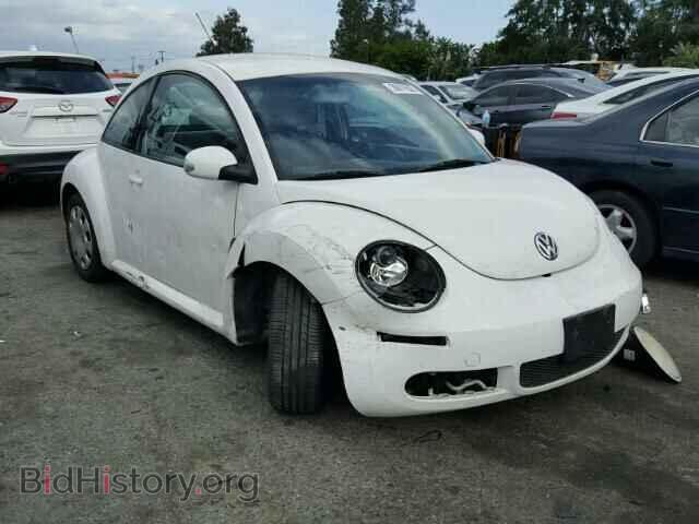 Фотография 3VWPG3AG8AM011752 - VOLKSWAGEN BEETLE 2010