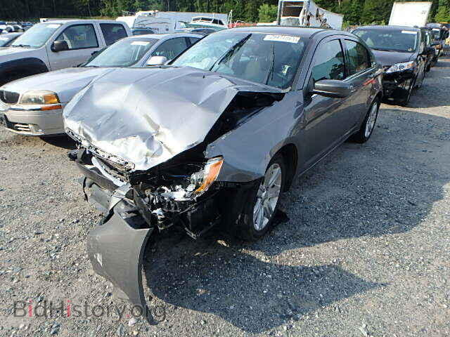 2013 CHRYSLER 200 - VIN: 1C3CCBAB5DN670477 - Фото 2