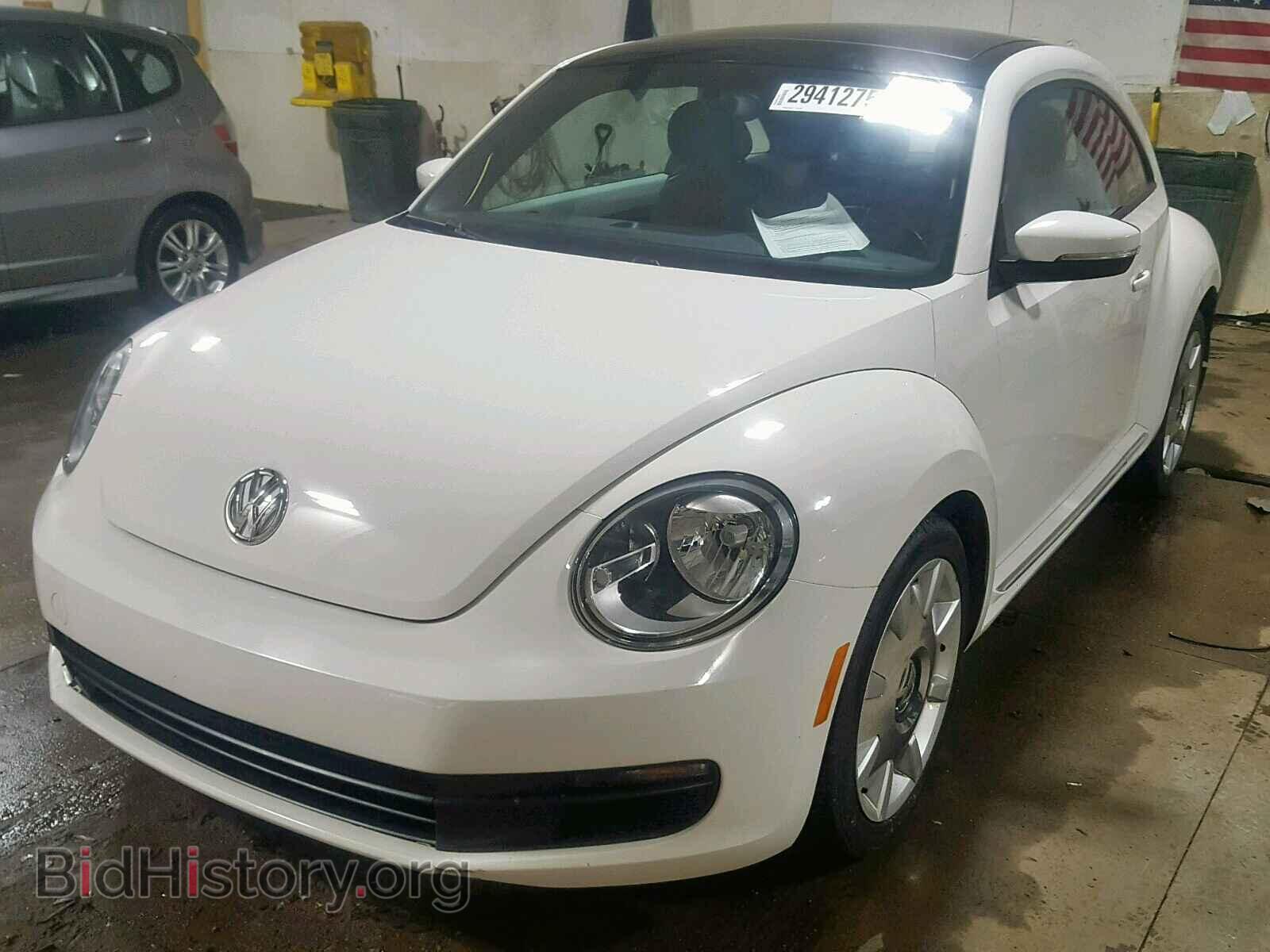 2012 VOLKSWAGEN BEETLE - VIN: 3VWJP7AT0CM611193 - Фото 2
