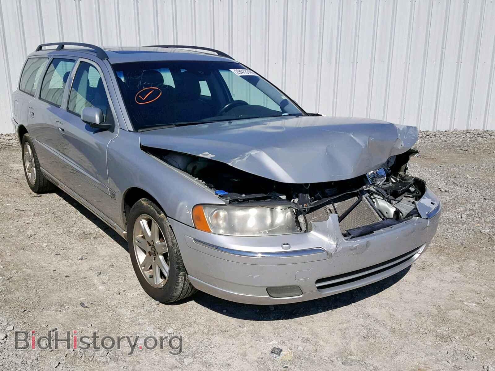 Photo  - VOLVO V70 2005