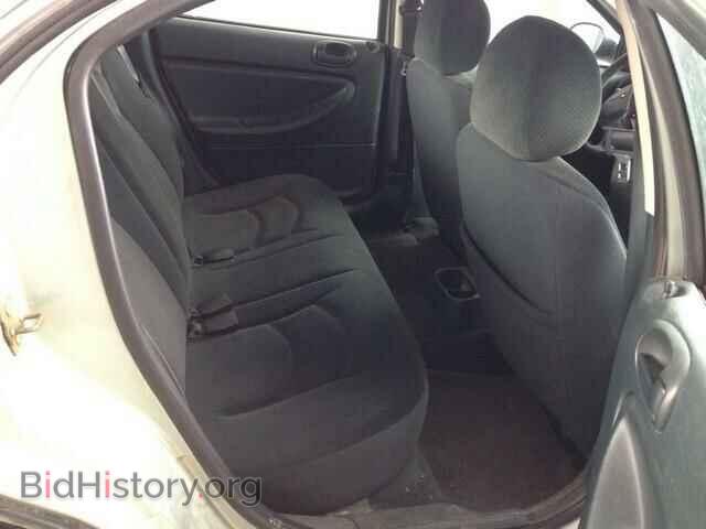 2004 CHRYSLER SEBRING - VIN: 1C3EL46RX4N128401 - Фото 6