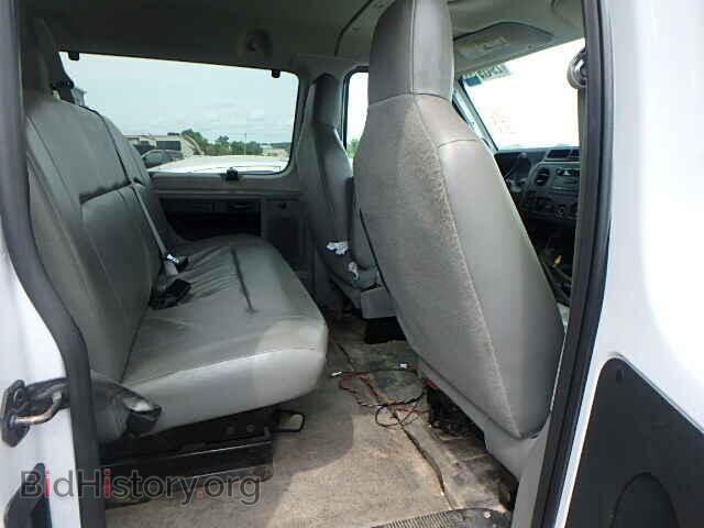 2011 FORD ECONOLINE - VIN: 1FBNE3BL7BDA17992 - Photo 6