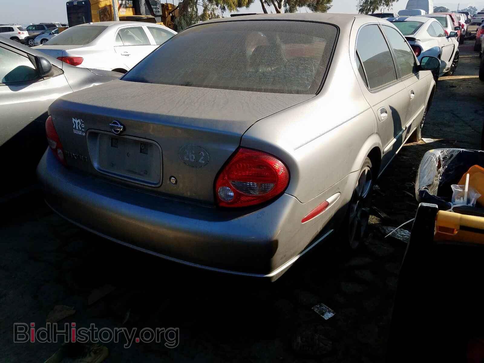 2000 NISSAN MAXIMA - VIN: JN1CA31D5YT537697 - Photo 4