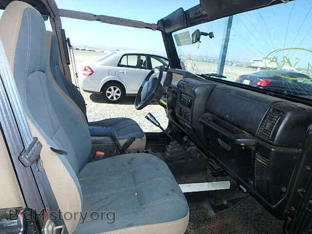 2000 JEEP WRANGLER - VIN: 1J4FA59SXYP771247 - Photo 5