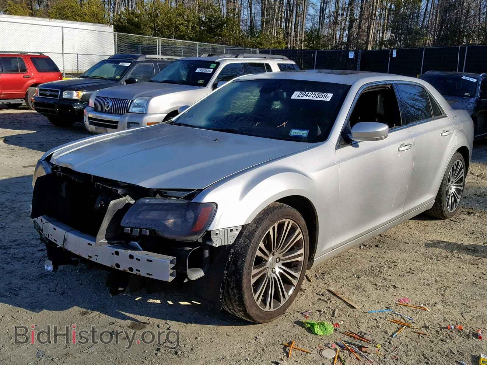 2012 CHRYSLER 300 - VIN: 2C3CCABG1CH140454 - Фото 2