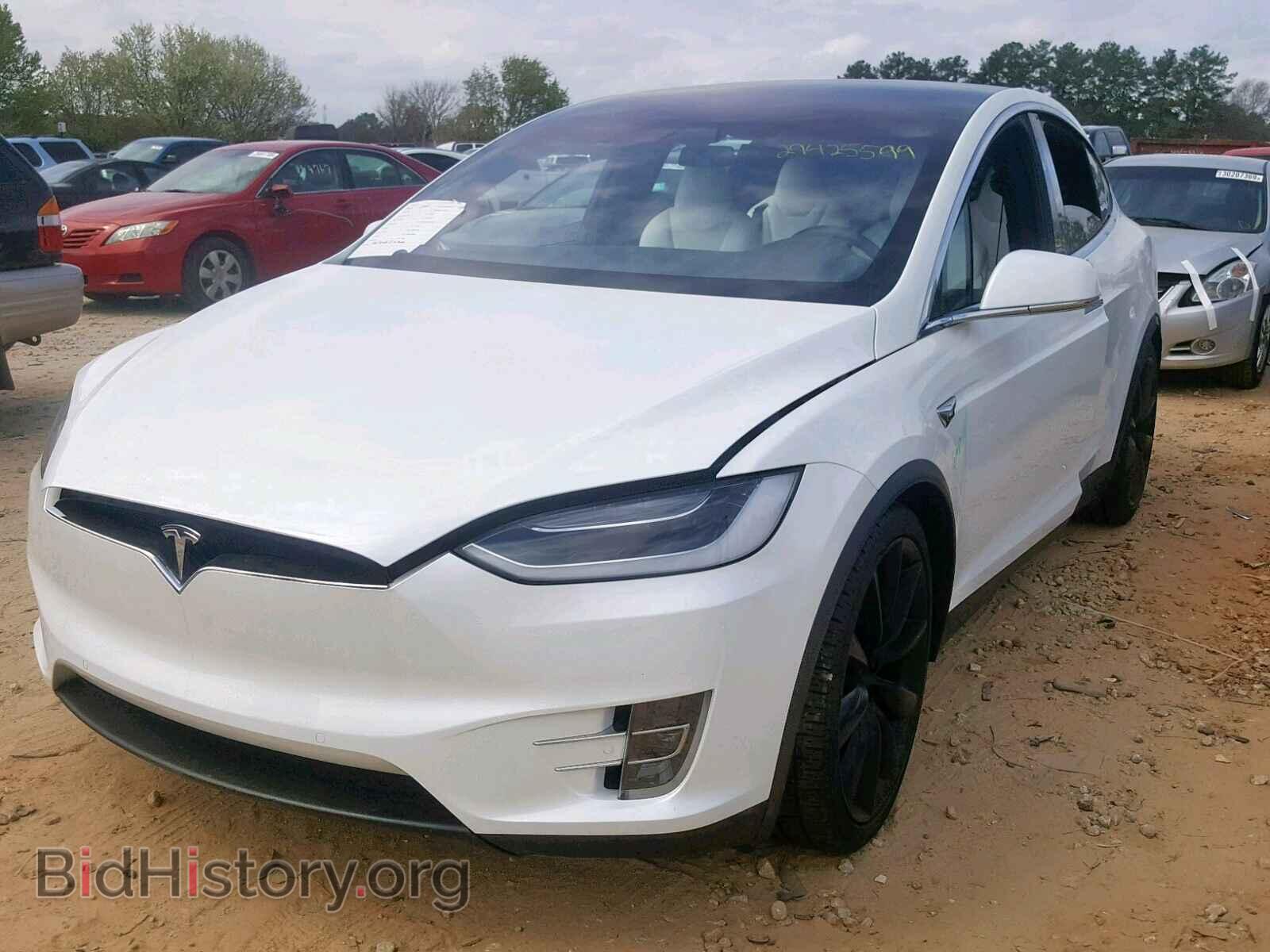 2017 TESLA MODEL X - VIN: 5YJXCBE22HF035681 - Photo 2