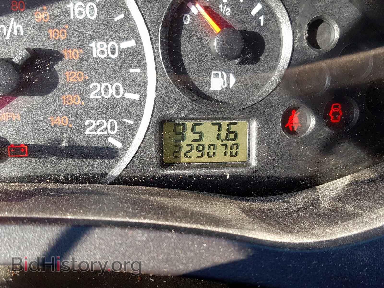 2007 FORD FOCUS - VIN: 1FAFP34N37W318754 - Фото 8