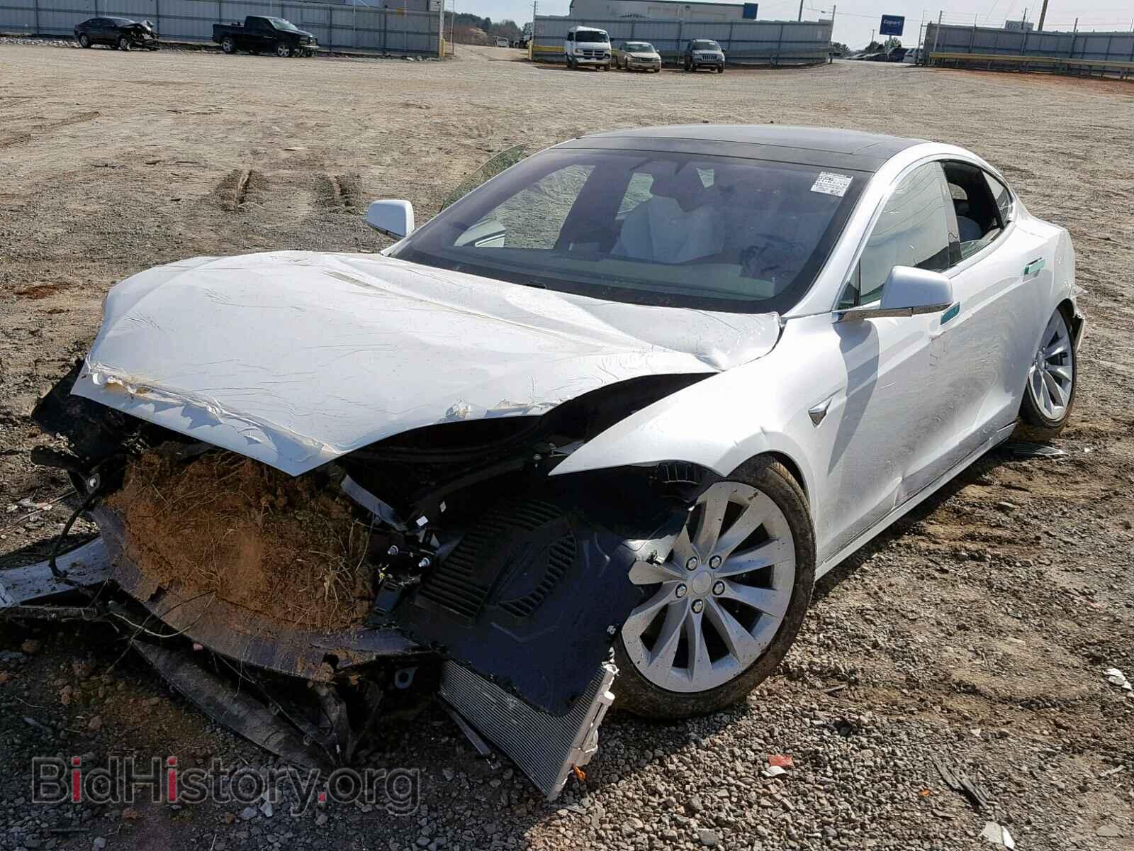 2019 TESLA MODEL S - VIN: 5YJSA1E26KF299861 - Фото 2