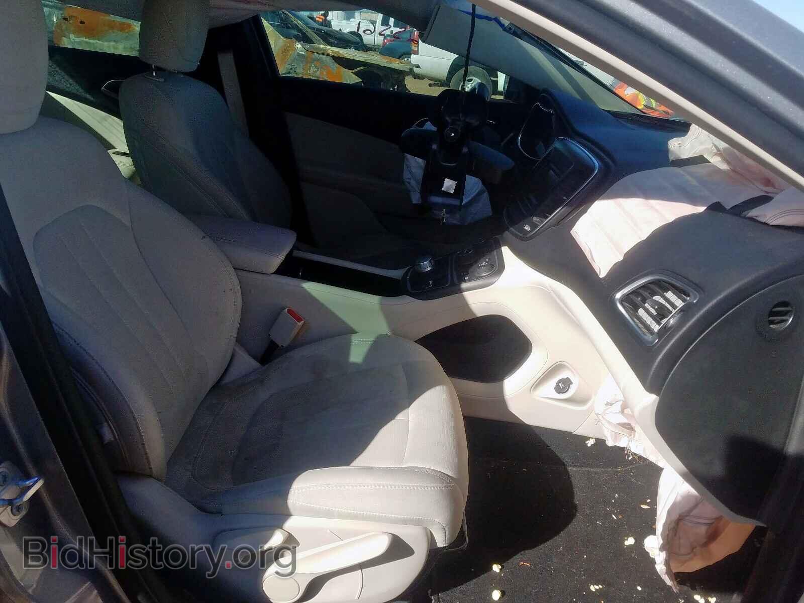 2016 CHRYSLER 200 - VIN: 1C3CCCFB6GN188961 - Photo 5