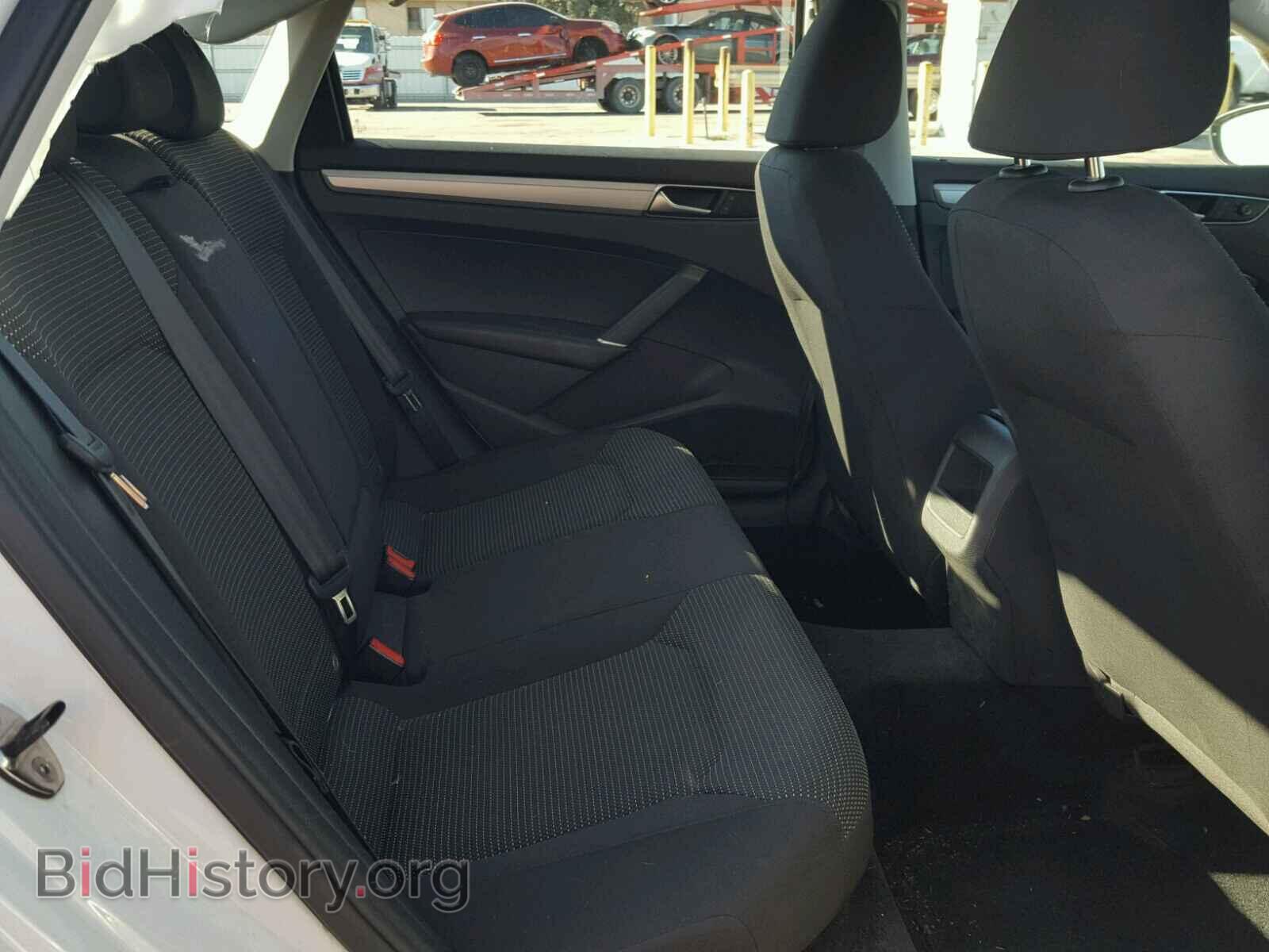 2017 VOLKSWAGEN PASSAT - VIN: 1VWAT7A36HC014232 - Фото 6
