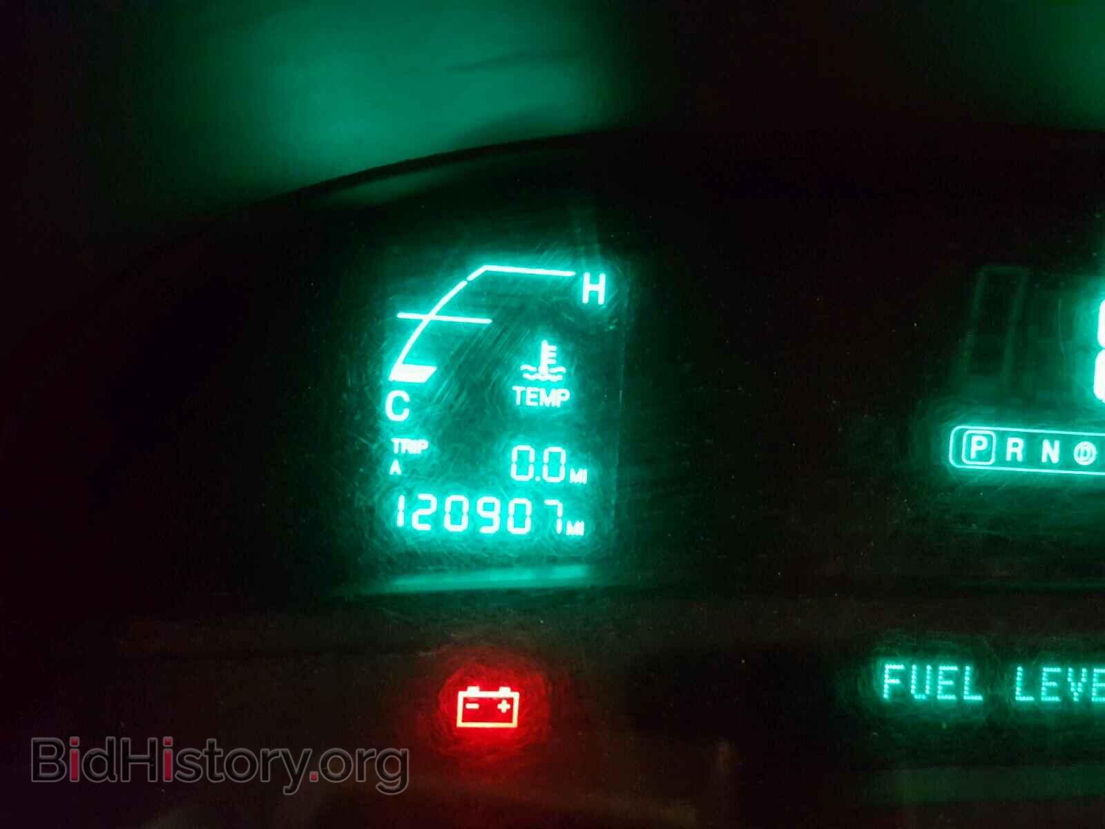 2002 CADILLAC DEVILLE - VIN: 1G6KD54Y92U296032 - Photo 8