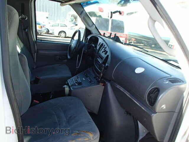 2009 FORD ECONOLINE - VIN: 1FDSS34P68DB01233 - Фото 5