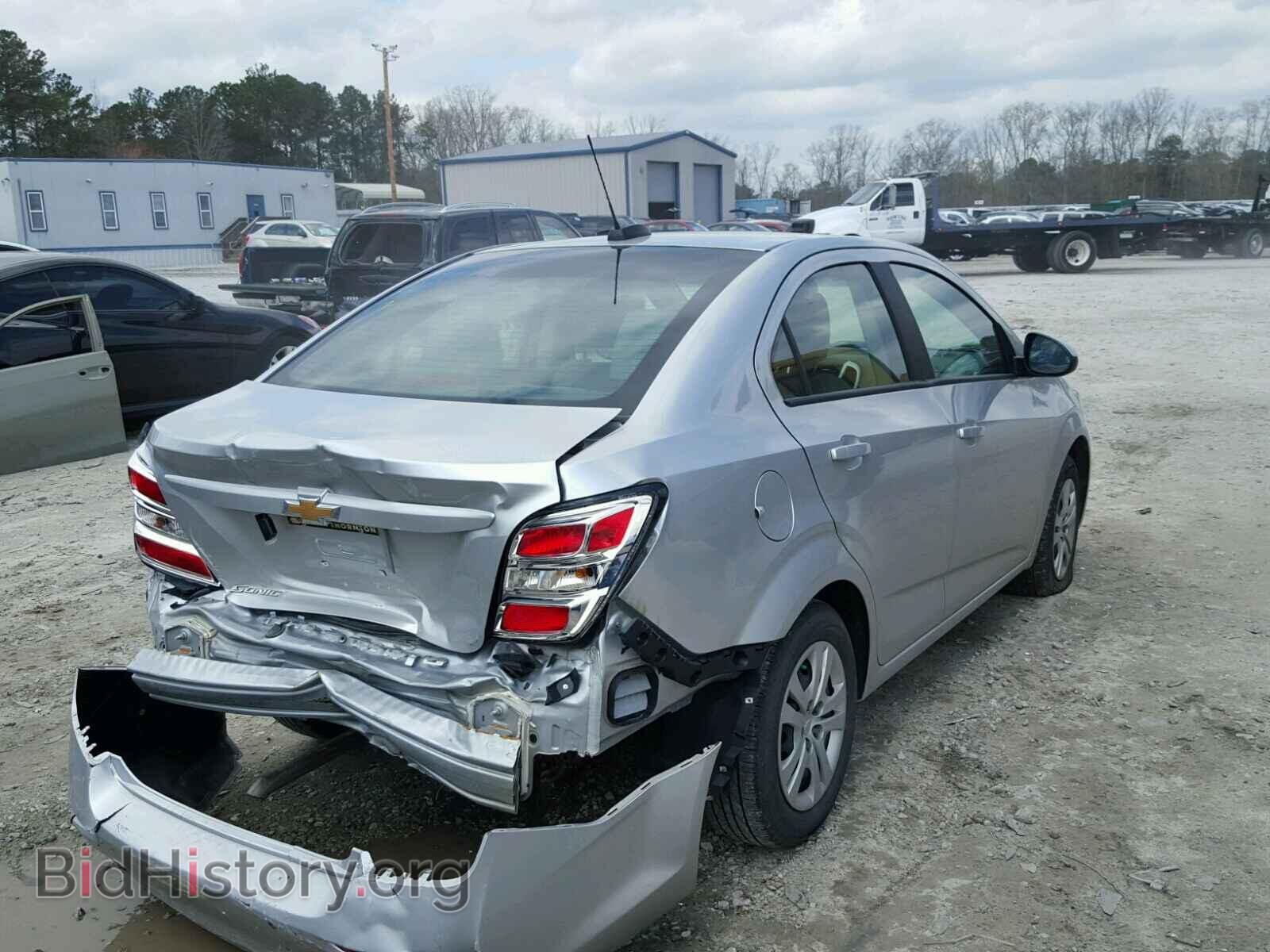 2017 CHEVROLET SONIC - VIN: 1G1JB5SH5H4143473 - Photo 4