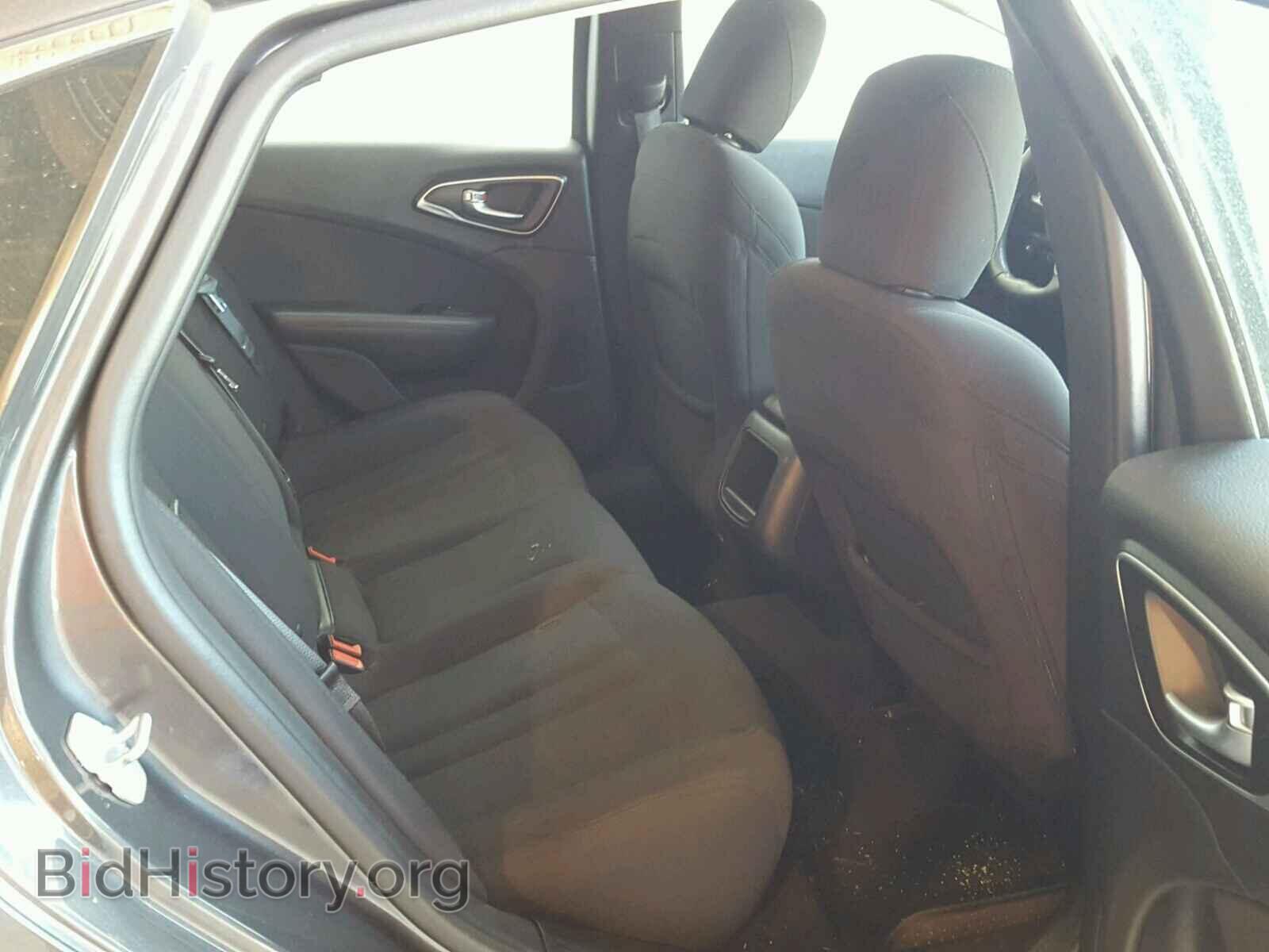 2015 CHRYSLER 200 - VIN: 1C3CCCABXFN638049 - Photo 6