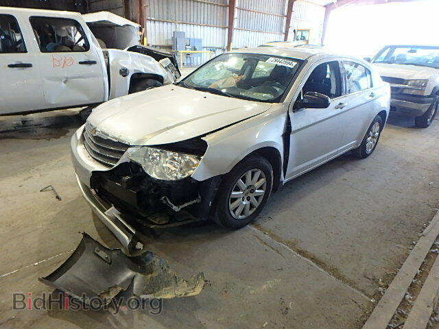 2010 CHRYSLER SEBRING - VIN: 1C3CC4FB9AN202588 - Фото 2