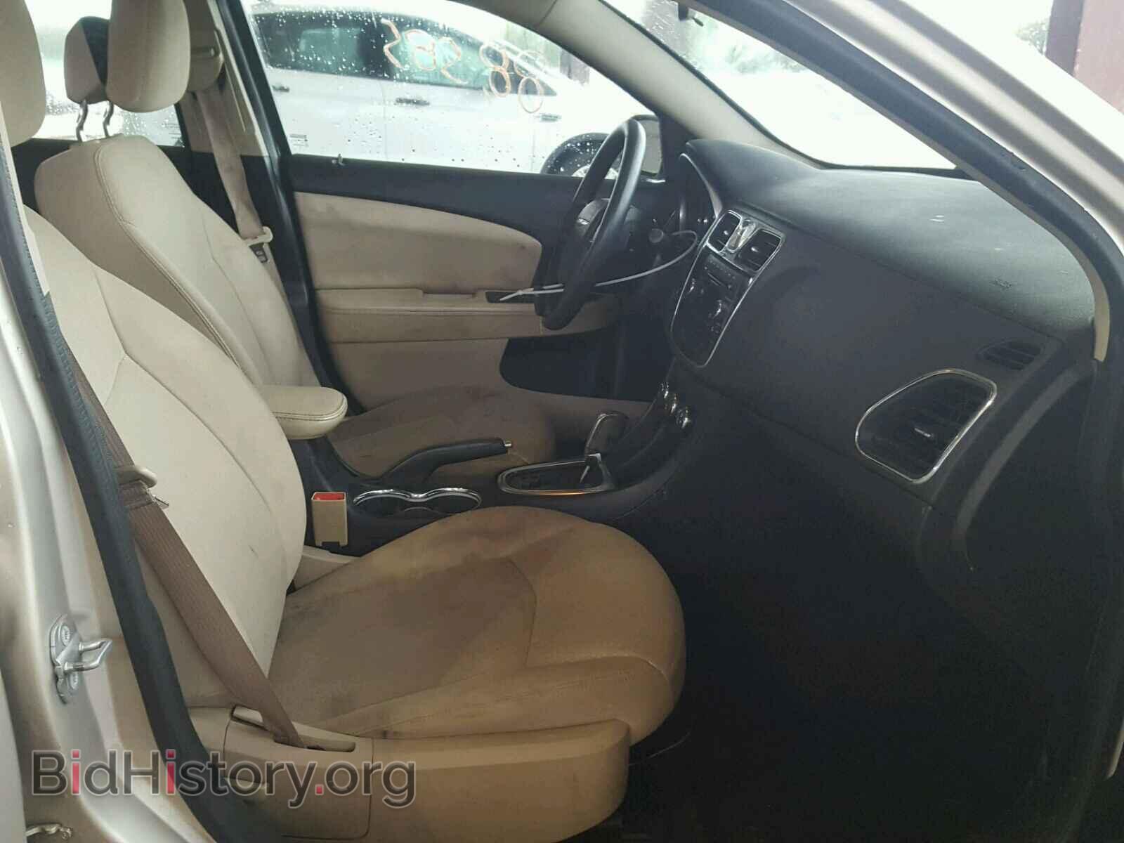 2014 CHRYSLER 200 - VIN: 1C3CCBAB2EN205754 - Фото 5