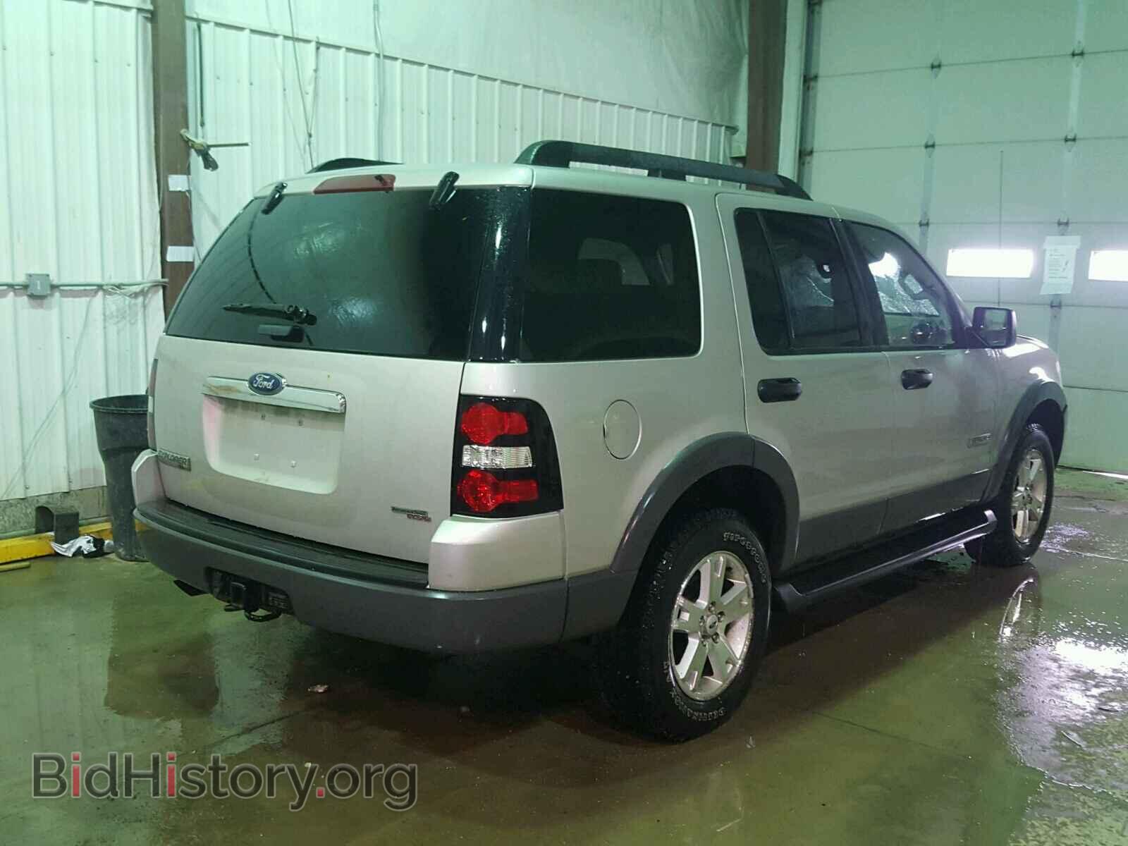 2006 FORD EXPLORER - VIN: 1FMEU73E66ZA03074 - Фото 4