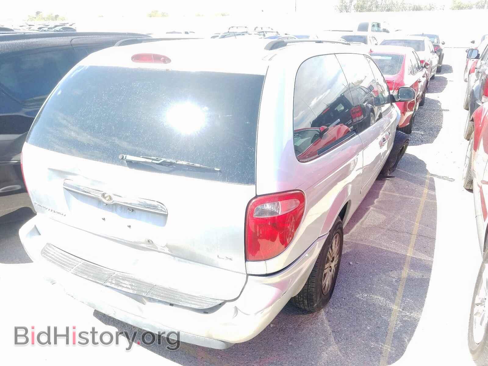 2006 CHRYSLER MINIVAN - VIN: 2A4GP44R76R732418 - Фото 4