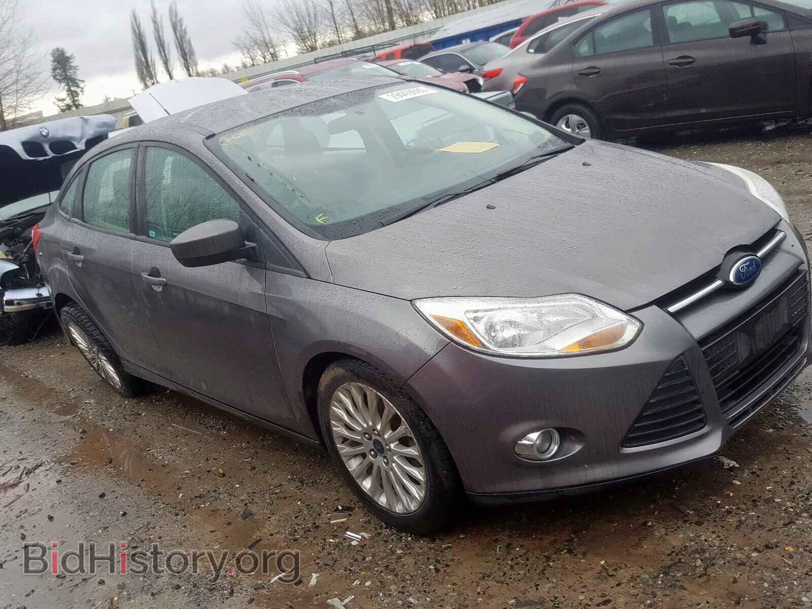 Photo 1FAHP3F21CL274065 - FORD FOCUS 2012
