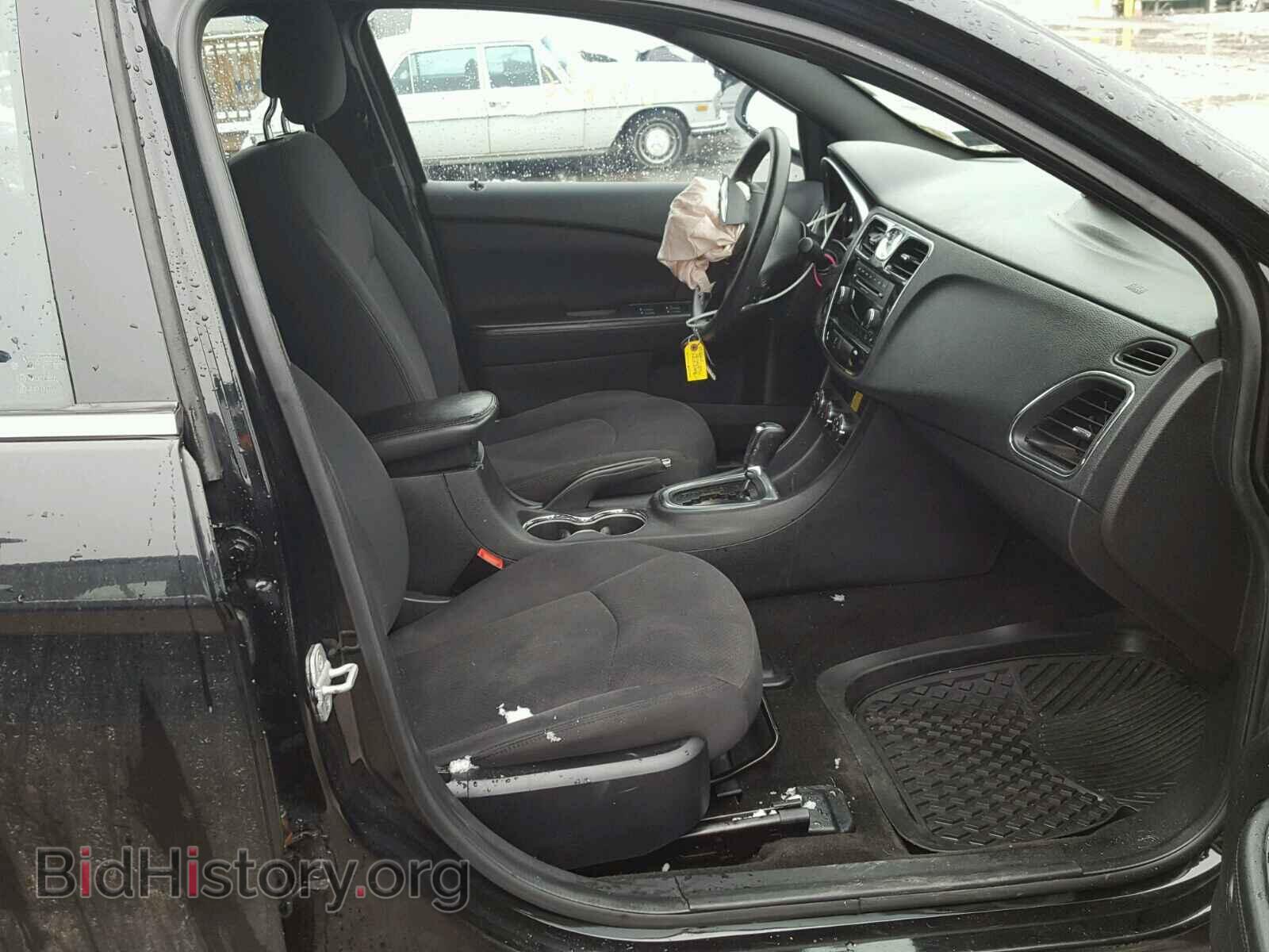 2012 CHRYSLER 200 - VIN: 1C3CCBAB4CN282672 - Photo 5