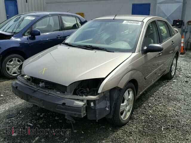 2005 FORD FOCUS - VIN: 1FAFP34N05W201064 - Фото 2