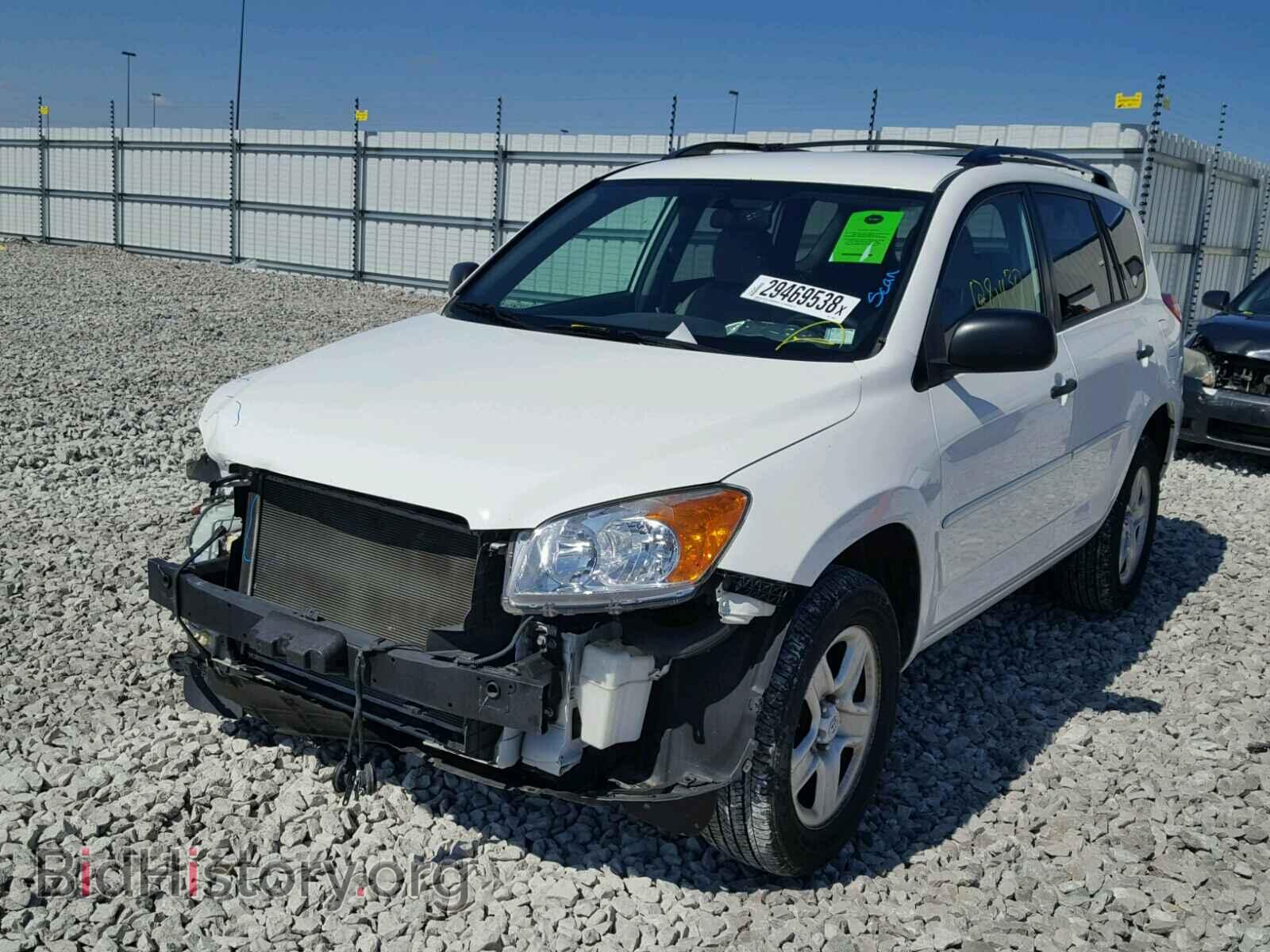 2011 TOYOTA RAV4 - VIN: 2T3BF4DV4BW102324 - Фото 2