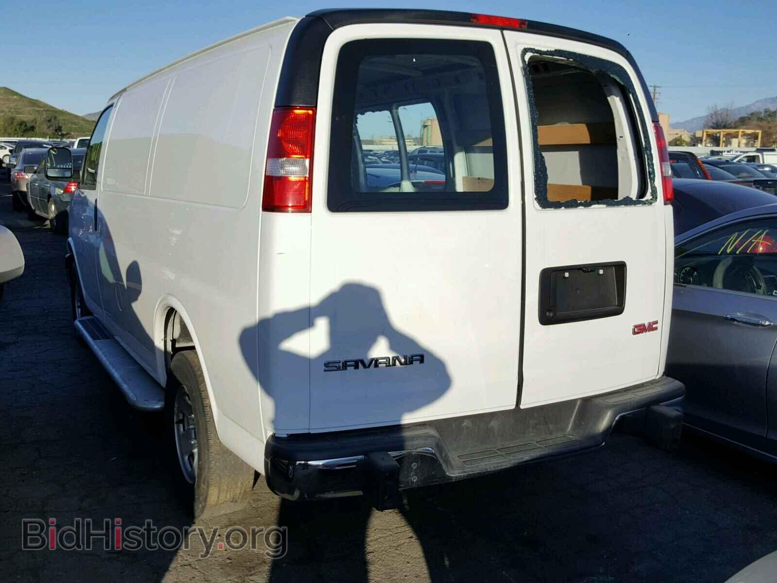 2017 GMC SAVANA - VIN: 1GTW7AFF2H1914165 - Фото 3
