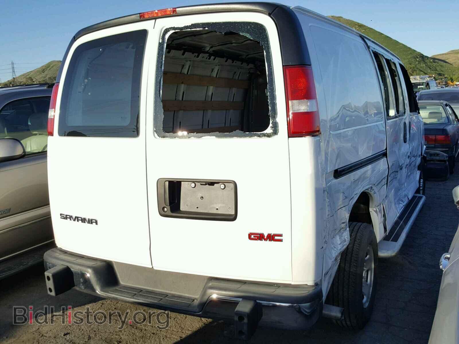 2017 GMC SAVANA - VIN: 1GTW7AFF2H1914165 - Фото 4