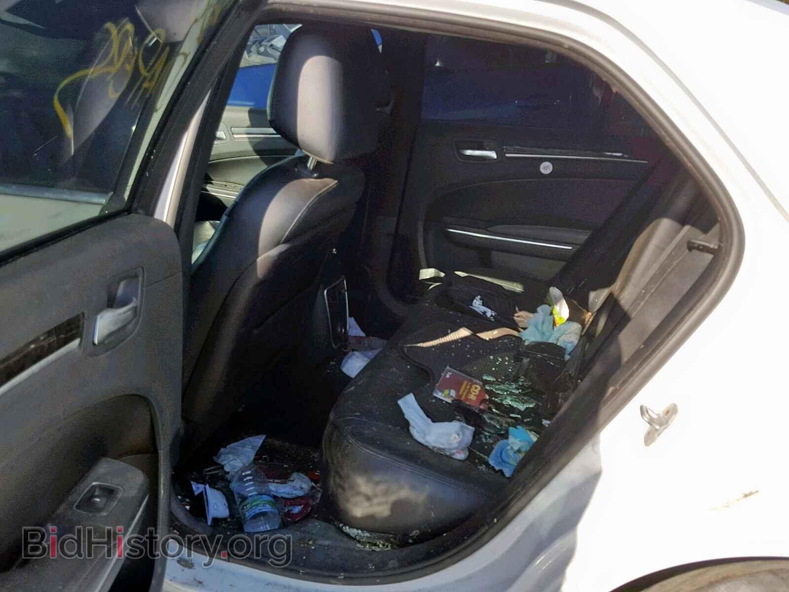 2011 CHRYSLER 300 - VIN: 2C3CA5CG7BH533529 - Фото 6