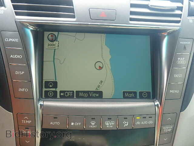 2007 LEXUS LS460 - VIN: JTHBL46F075047270 - Photo 9