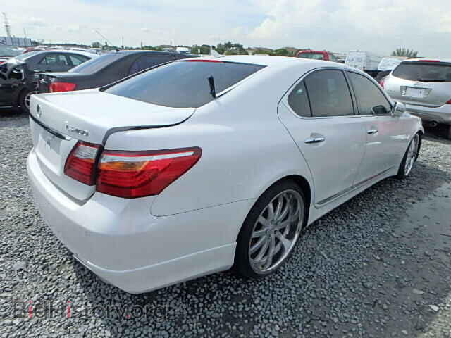 2011 LEXUS LS460 - VIN: JTHBL5EF1B5104849 - Фото 4