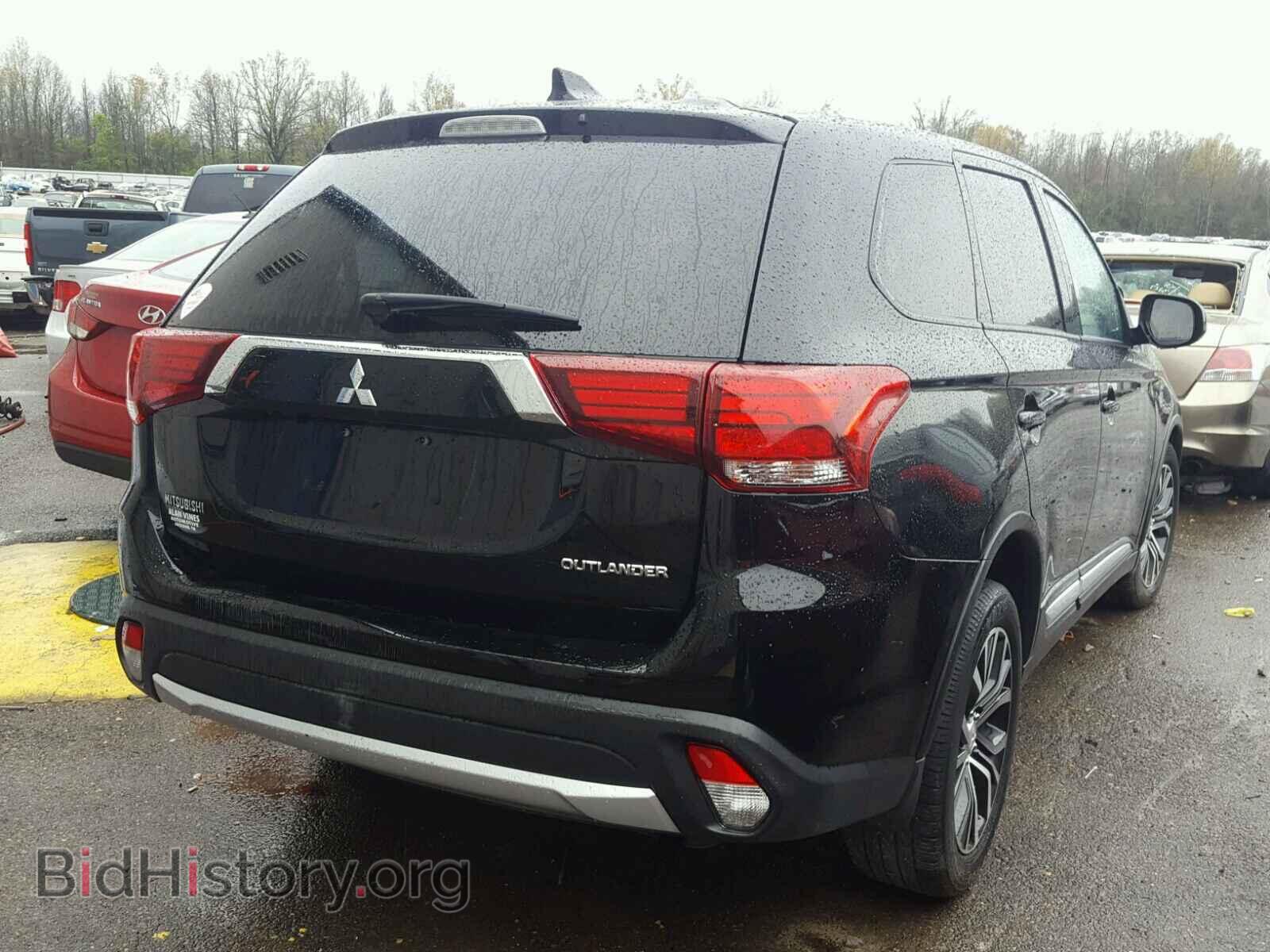 2017 MITSUBISHI OUTLANDER - VIN: JA4AD2A36HZ036693 - Фото 4