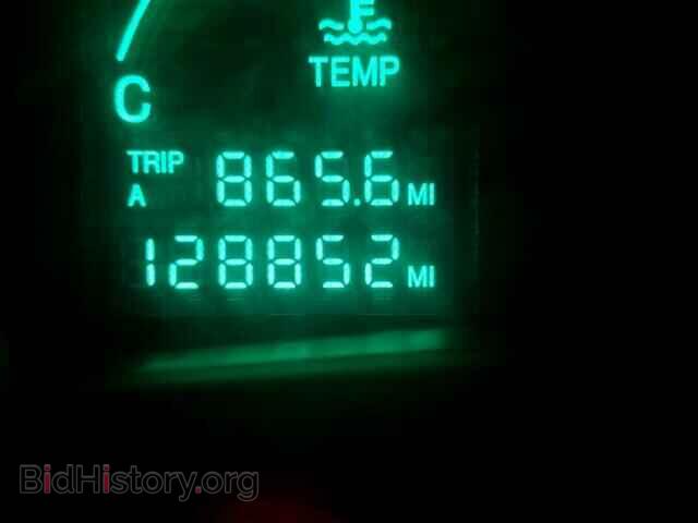 2003 CADILLAC DEVILLE - VIN: 1G6KD54Y03U109567 - Фото 8