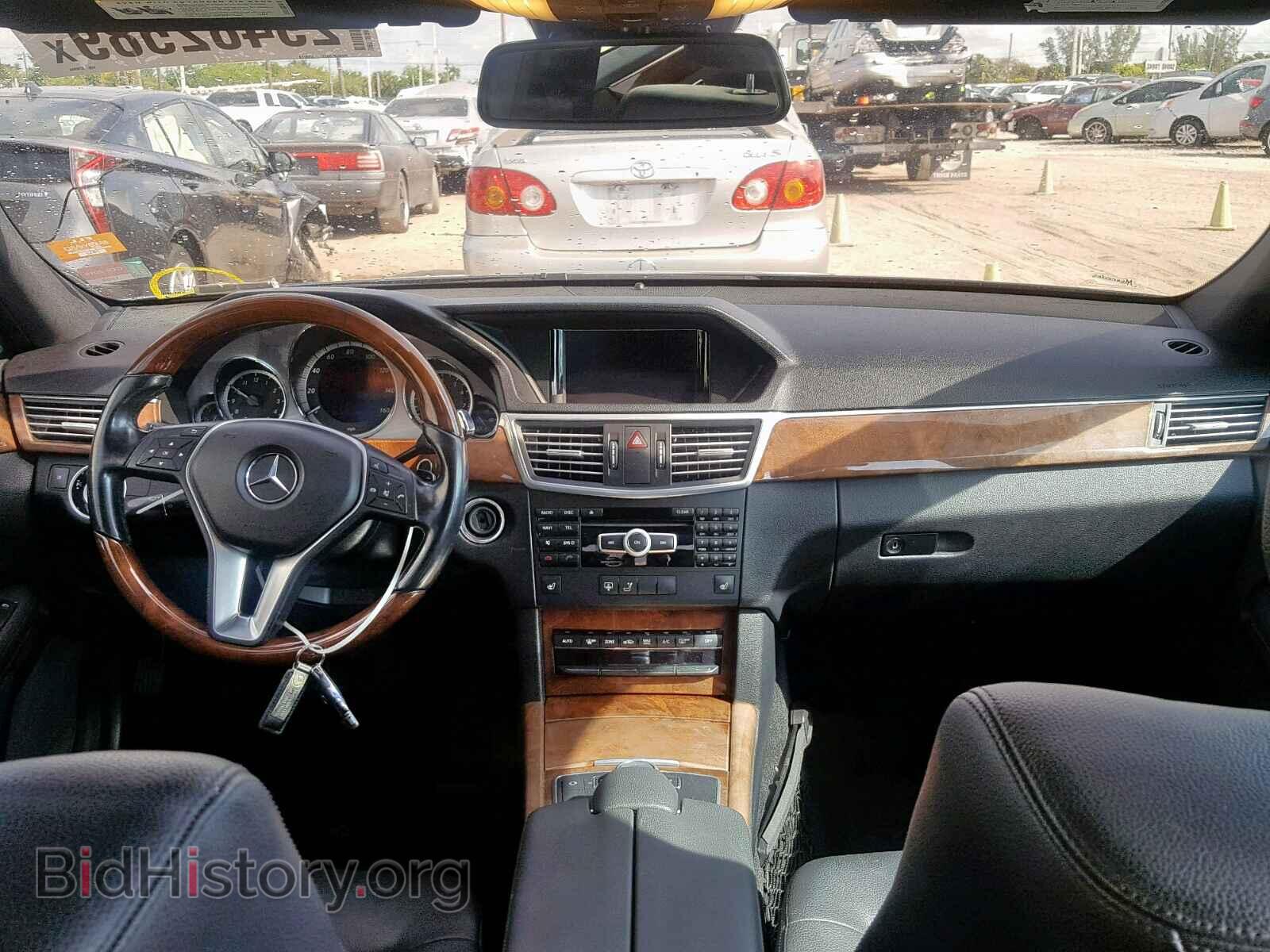 2012 MERCEDES-BENZ E 350 - VIN: WDDHF5KB2CA576044 - Фото 9