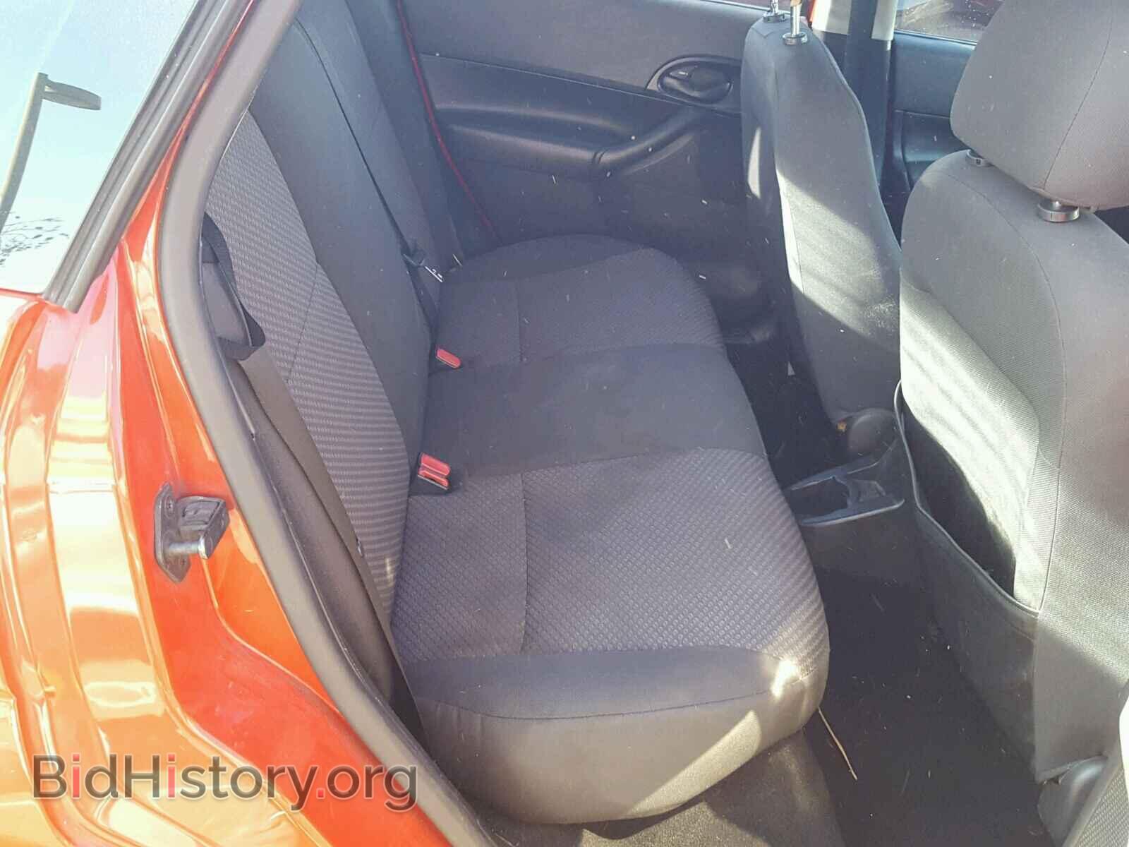 2005 FORD FOCUS - VIN: 3FAFP37N85R156910 - Фото 6