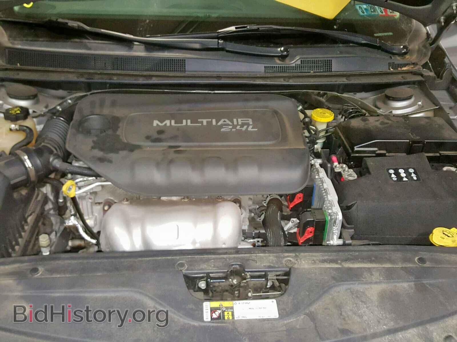 2015 CHRYSLER 200 - VIN: 1C3CCCAB2FN714010 - Photo 7