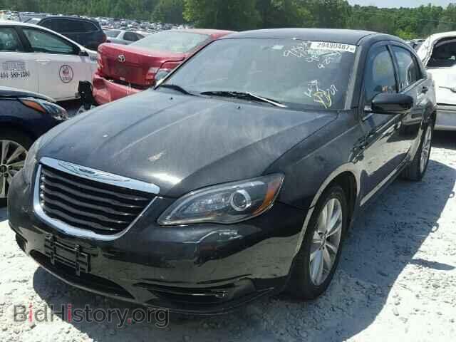 2013 CHRYSLER 200 - VIN: 1C3CCBCG1DN618286 - Фото 2