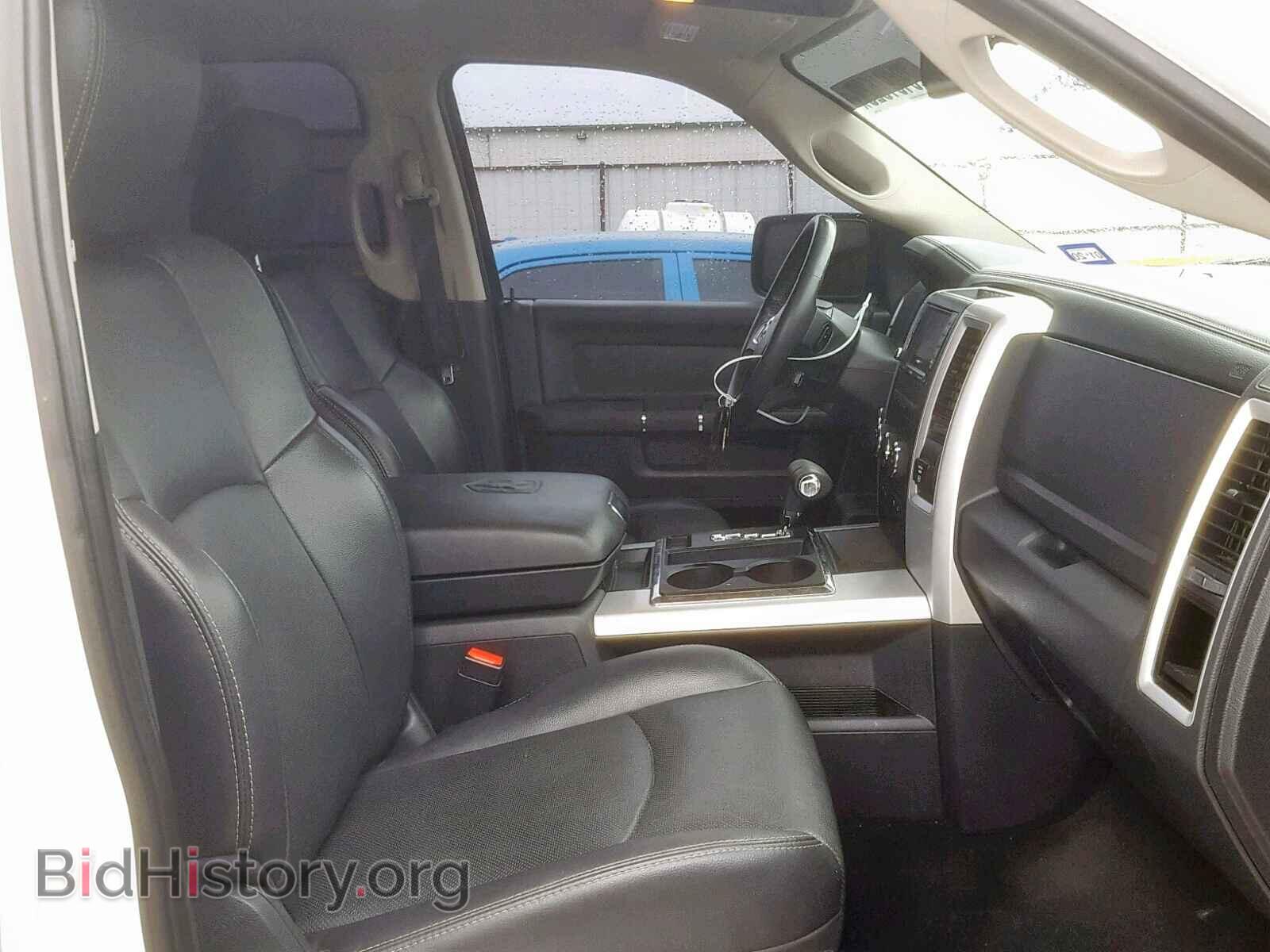 2011 DODGE RAM 1500 - VIN: 1D7RV1CT0BS678264 - Фото 5