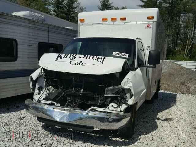 2011 GMC SAVANA - VIN: 1GD072BG2B1139993 - Фото 2