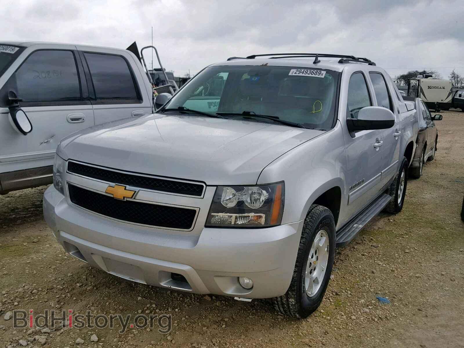 2013 CHEVROLET AVALANCHE - VIN: 3GNTKFE75DG218525 - Фото 2