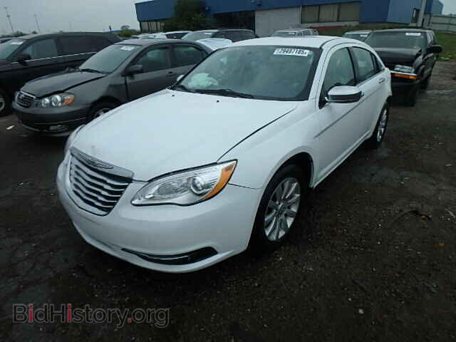 2013 CHRYSLER 200 - VIN: 1C3CCBCG9DN723366 - Фото 2