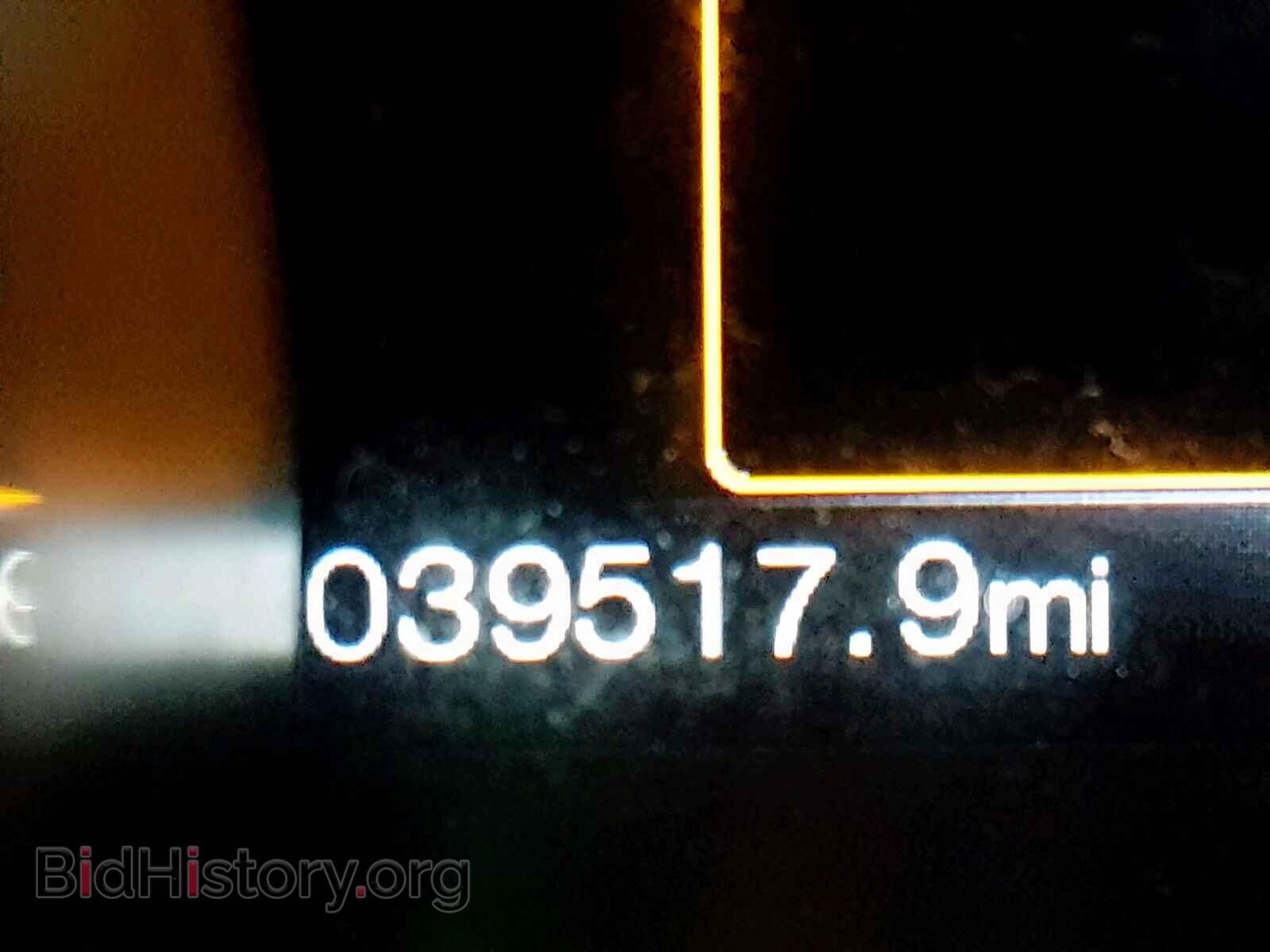 2017 FORD MUSTANG - VIN: 1FATP8UH9H5295479 - Фото 8
