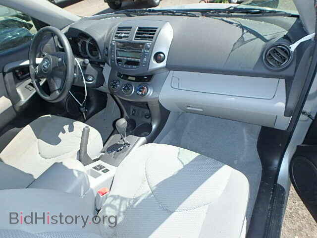 2011 TOYOTA RAV4 - VIN: 2T3BF4DV7BW082666 - Фото 9