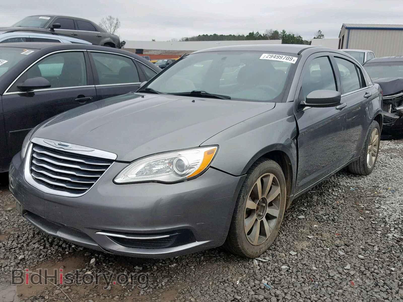 2013 CHRYSLER 200 - VIN: 1C3CCBAB1DN763822 - Photo 2