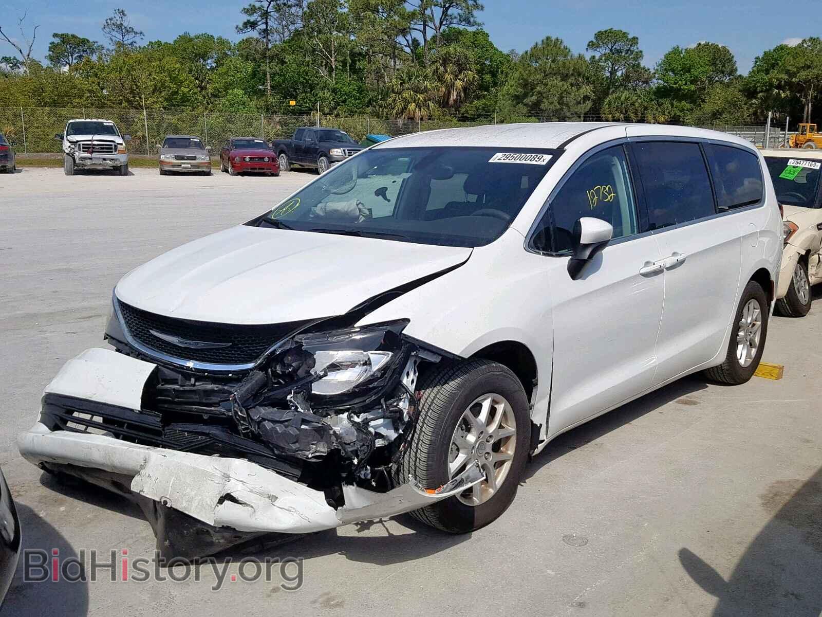 2017 CHRYSLER PACIFICA T - VIN: 2C4RC1DG3HR592894 - Photo 2