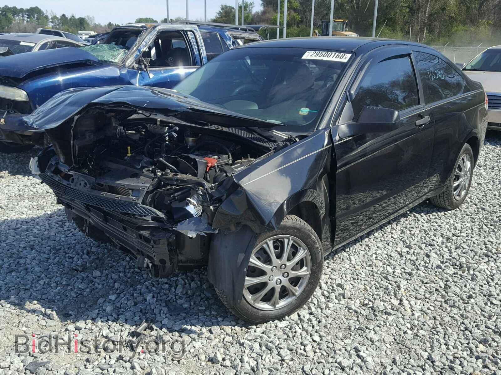 2008 FORD FOCUS - VIN: 1FAHP32N98W111833 - Фото 2