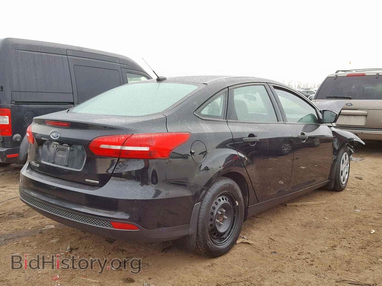 2016 FORD FOCUS - VIN: 1FADP3E22GL280561 - Photo 4