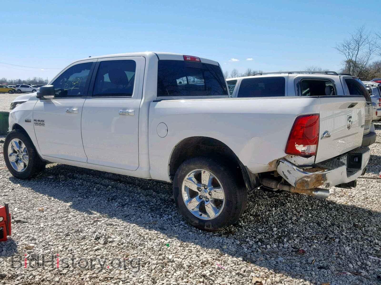 2016 RAM 1500 SLT - VIN: 3C6RR7LT9GG233352 - Фото 3