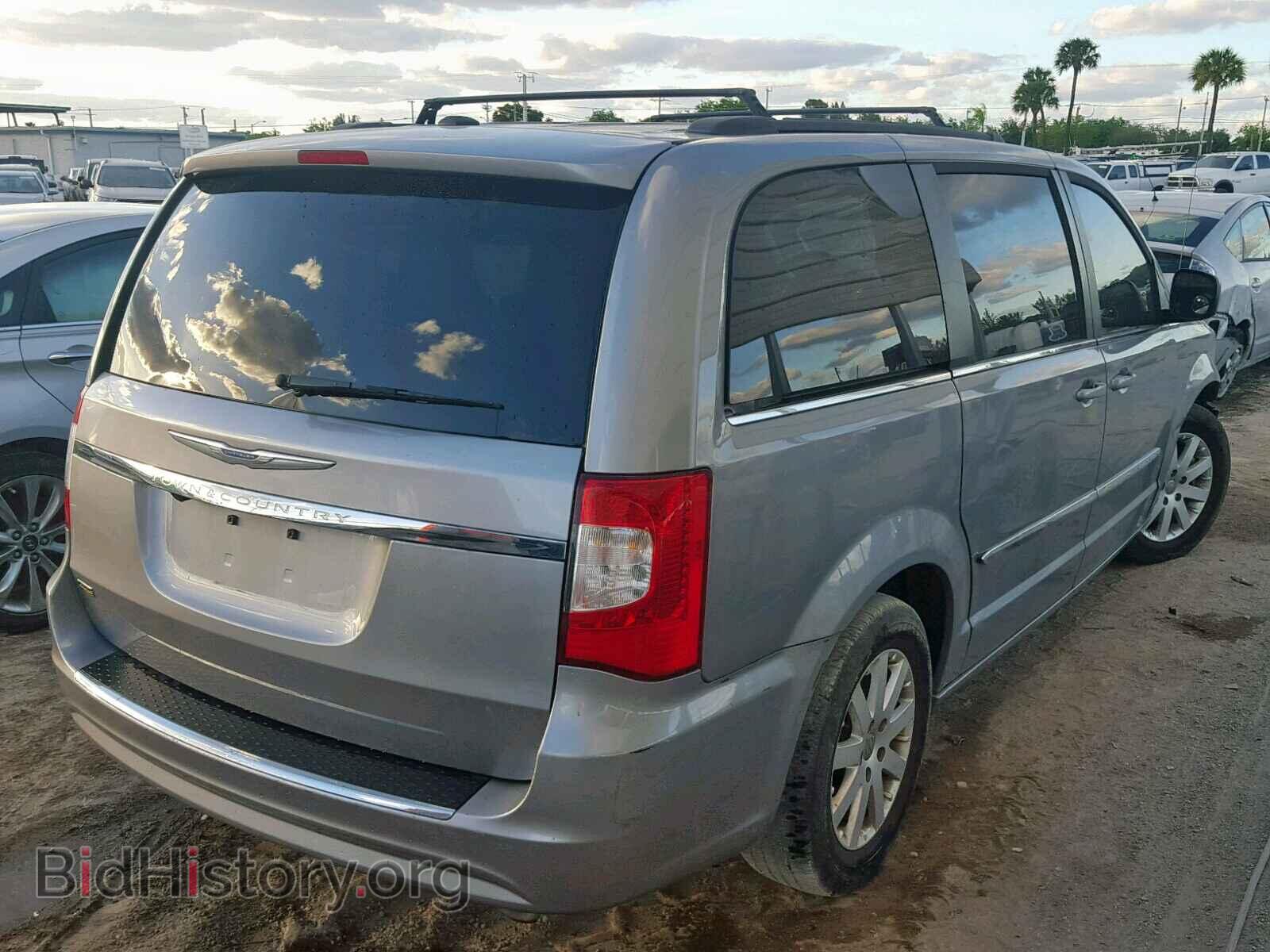 2016 CHRYSLER TOWN & COU - VIN: 2C4RC1BG1GR288920 - Фото 4